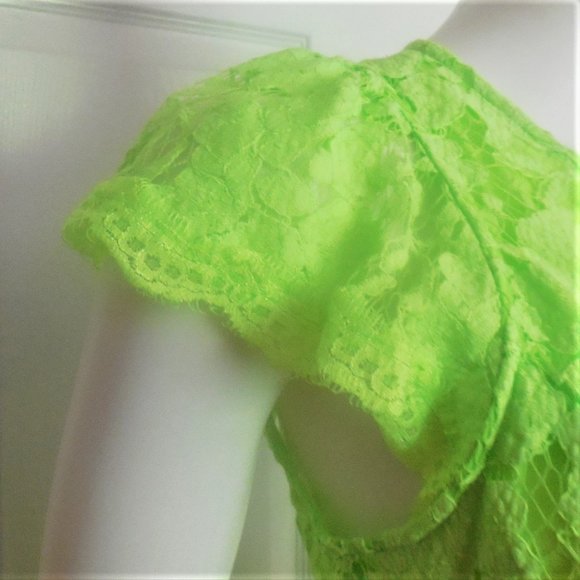 Dress Lace Lime Green Minidress open back Clubwear party night out NWT - Picture 5 of 6